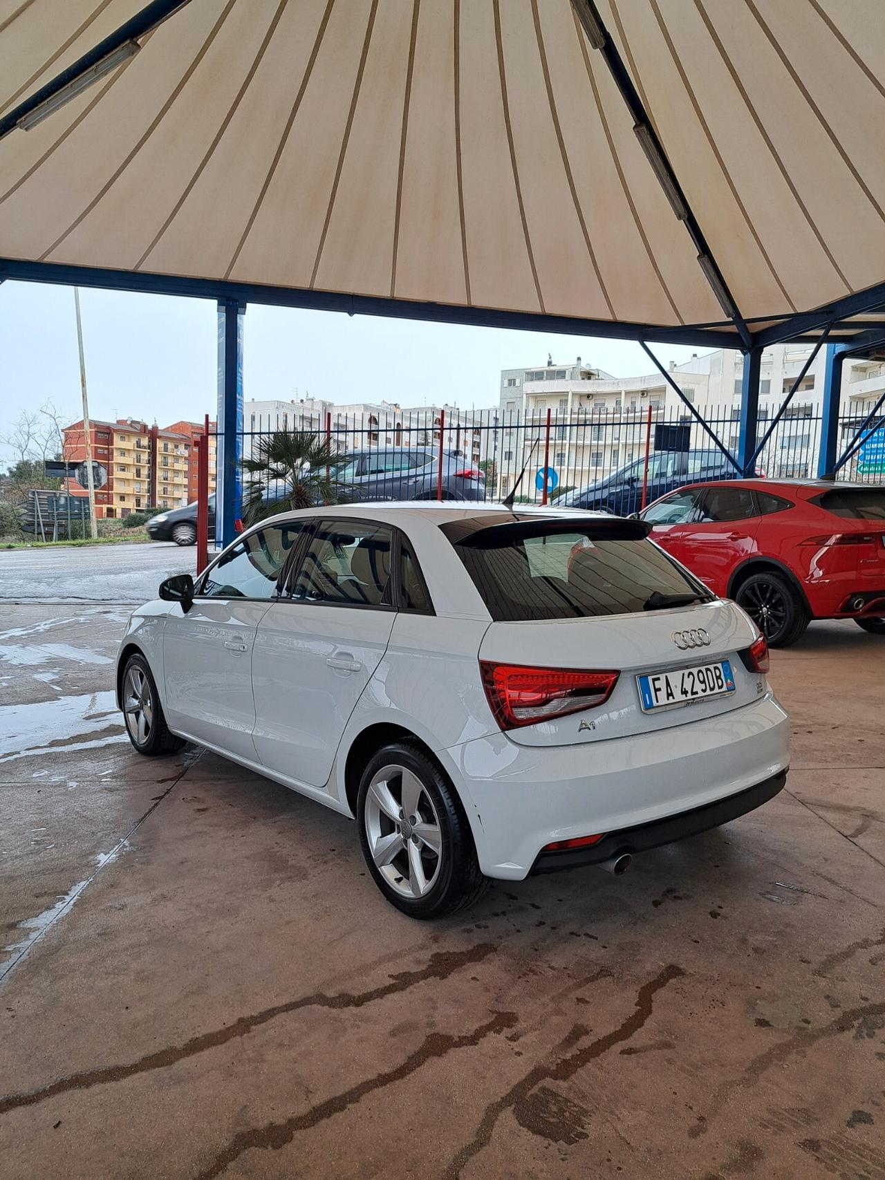 Audi A1 1.4 TDI Ultra S-Tronic 90CV AUTOM.