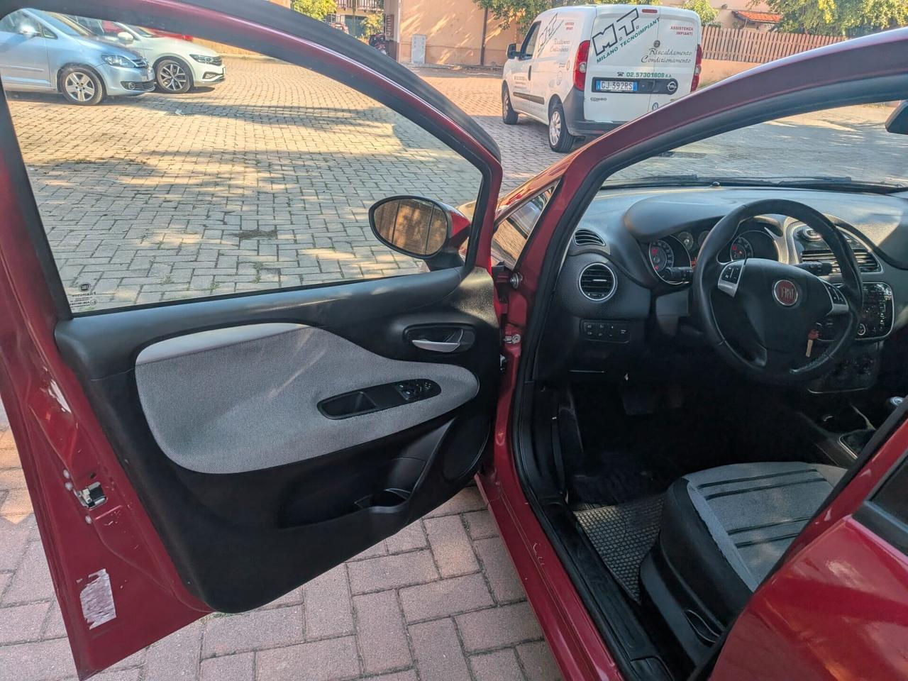 Fiat Punto Evo 1.4 5 porte S&S Dualogic Dynamic