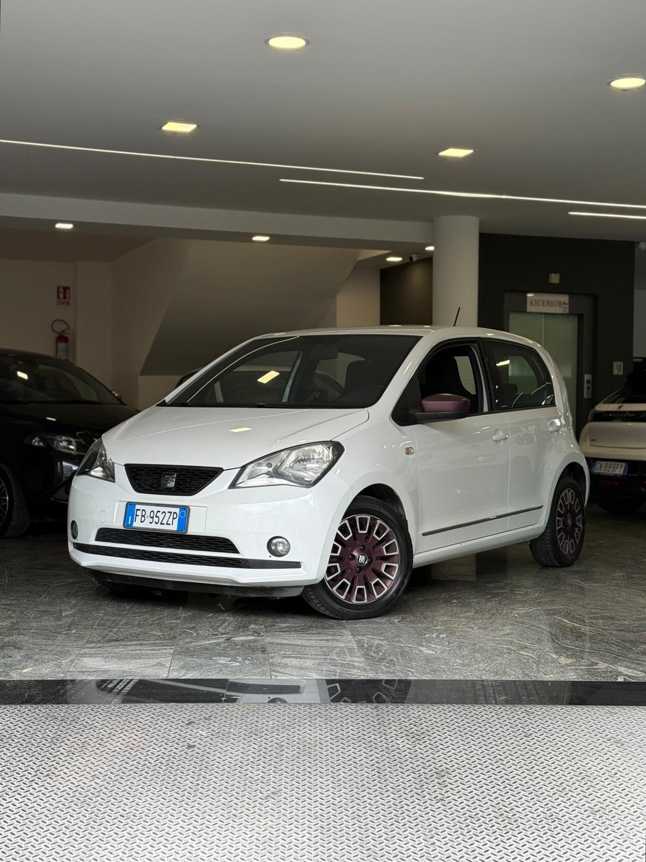 Seat Mii 1.0 68 CV 5 porte by Mango Nero Assoluto Ecofuel