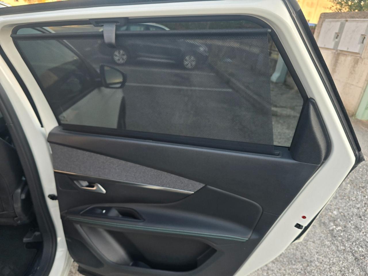 Peugeot 5008 BlueHDi 130 S&S EAT8 GT