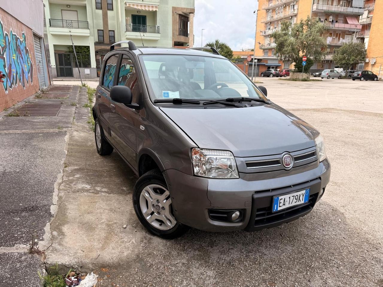 Fiat Panda 1.3 MJT 16V DPF 4x4 Climbing CON 180MILA KM