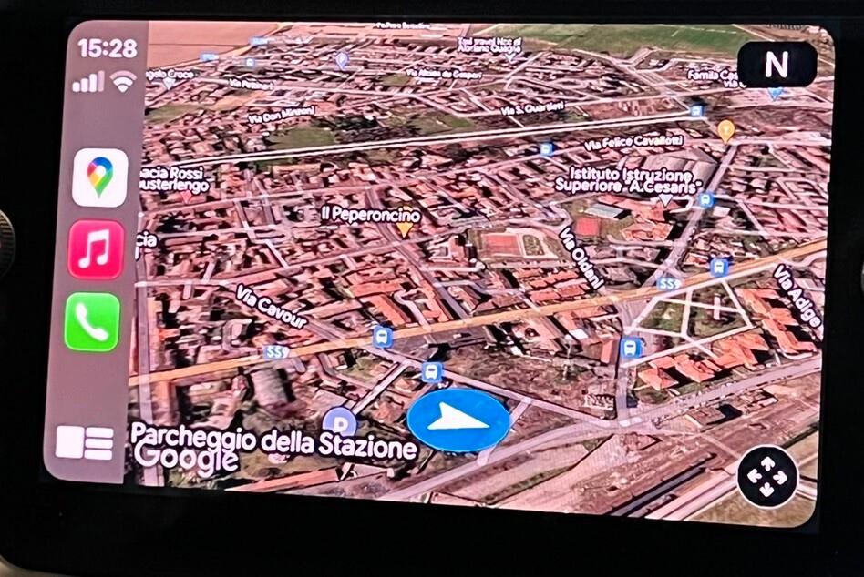 Volkswagen Polo 5p 1.0 tsi Comfortline 95cv App conn 15" Neopat