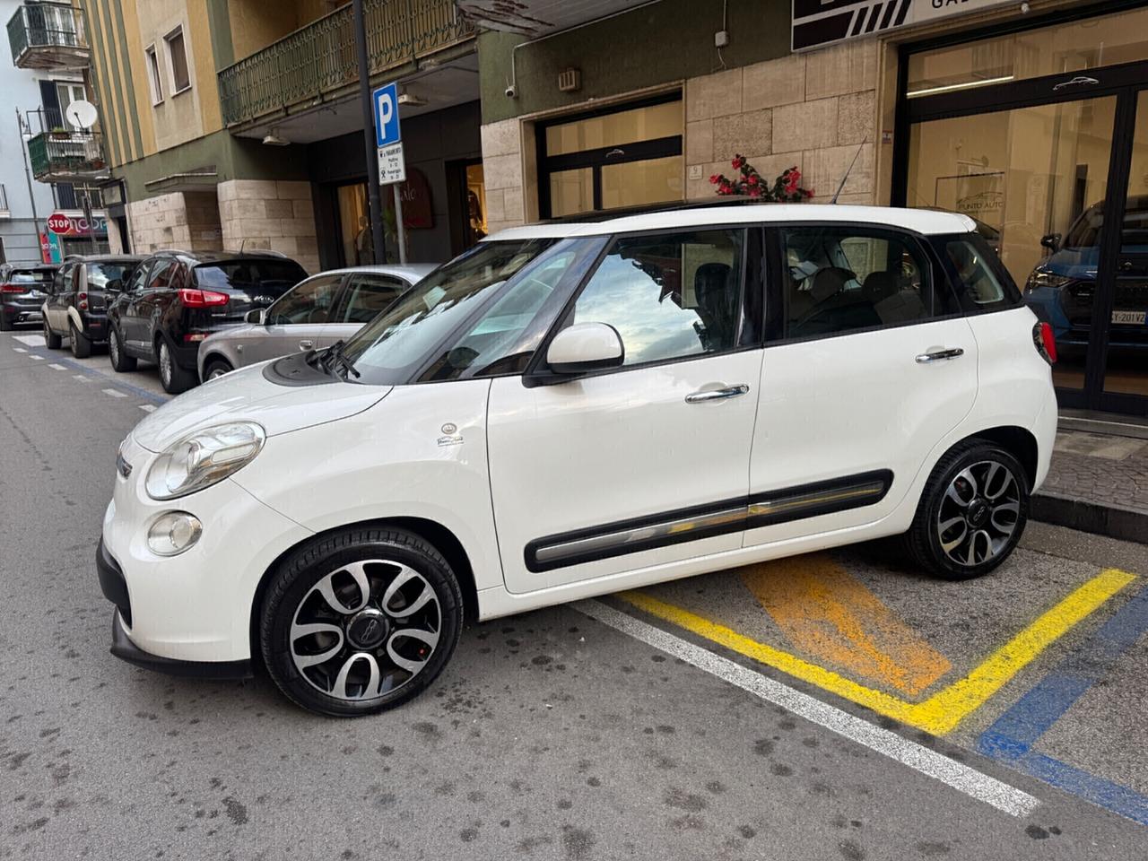 Fiat 500L 1.6 Multijet 105cv Lounge tetto apribile