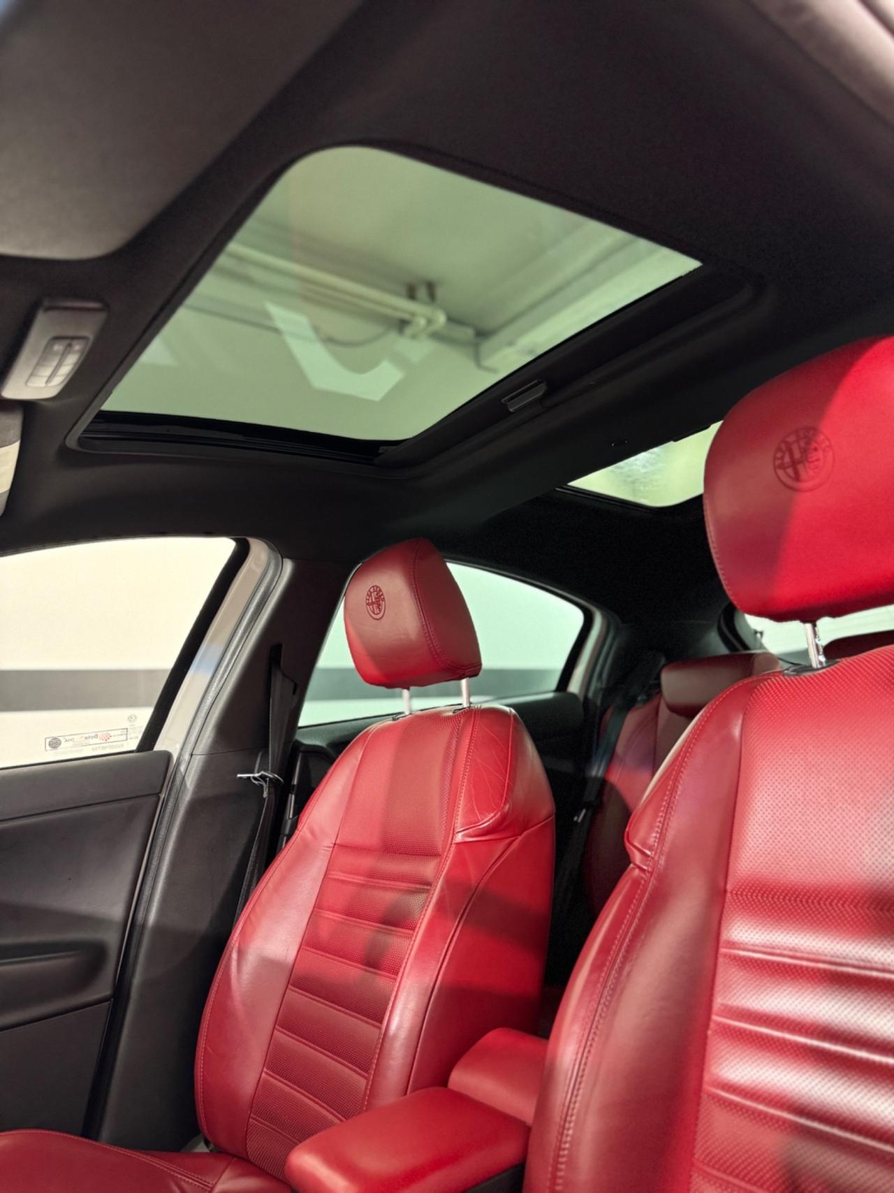 Alfa Romeo Giulietta Exclusive FULL OPTIONAL CON TETTO APRIBILE