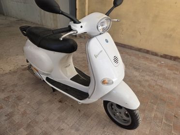 Piaggio Vespa 150 ET4
