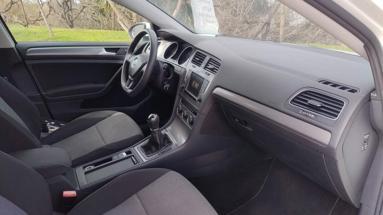 Volkswagen Golf 1.6 TDI 90 CV 5p. Trendline BlueMotion Technology