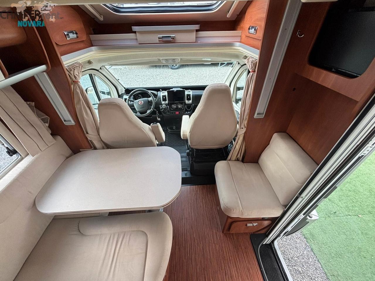 LAIKA ECOVIP 305 TOSCANA EDITION - SEMINTEGRALE COMPATTO 59