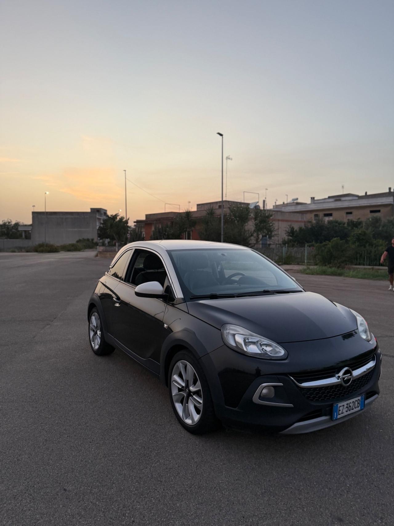 Opel Adam Rocks 1.2 70 CV Air