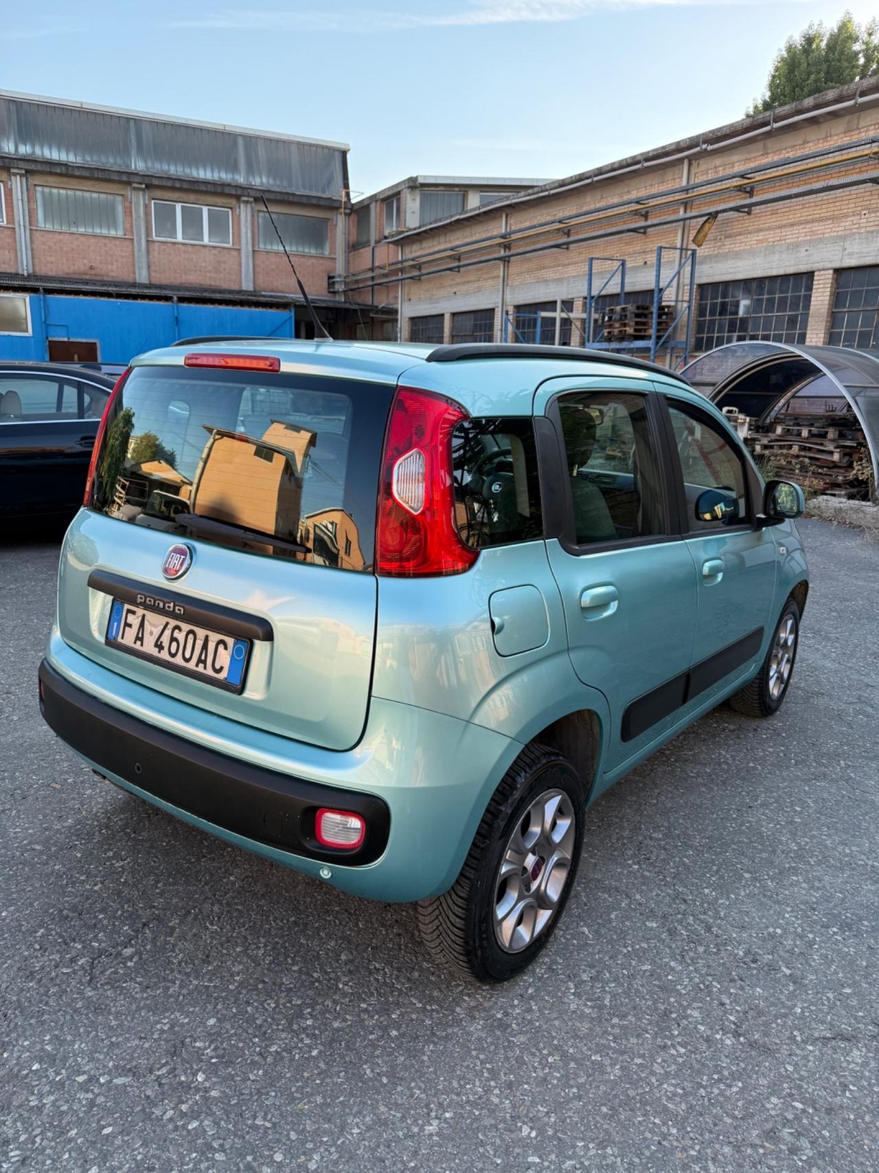 Fiat Panda 0.9 TwinAir Turbo Natural Power Lounge
