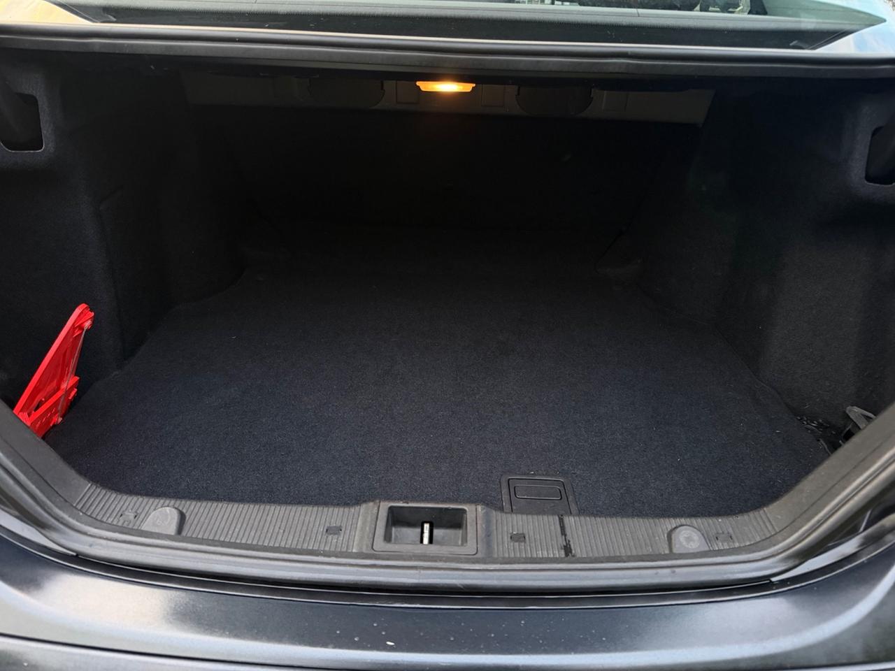 Mercedes-Benz C 220 CDI Automatica – 136.000 km