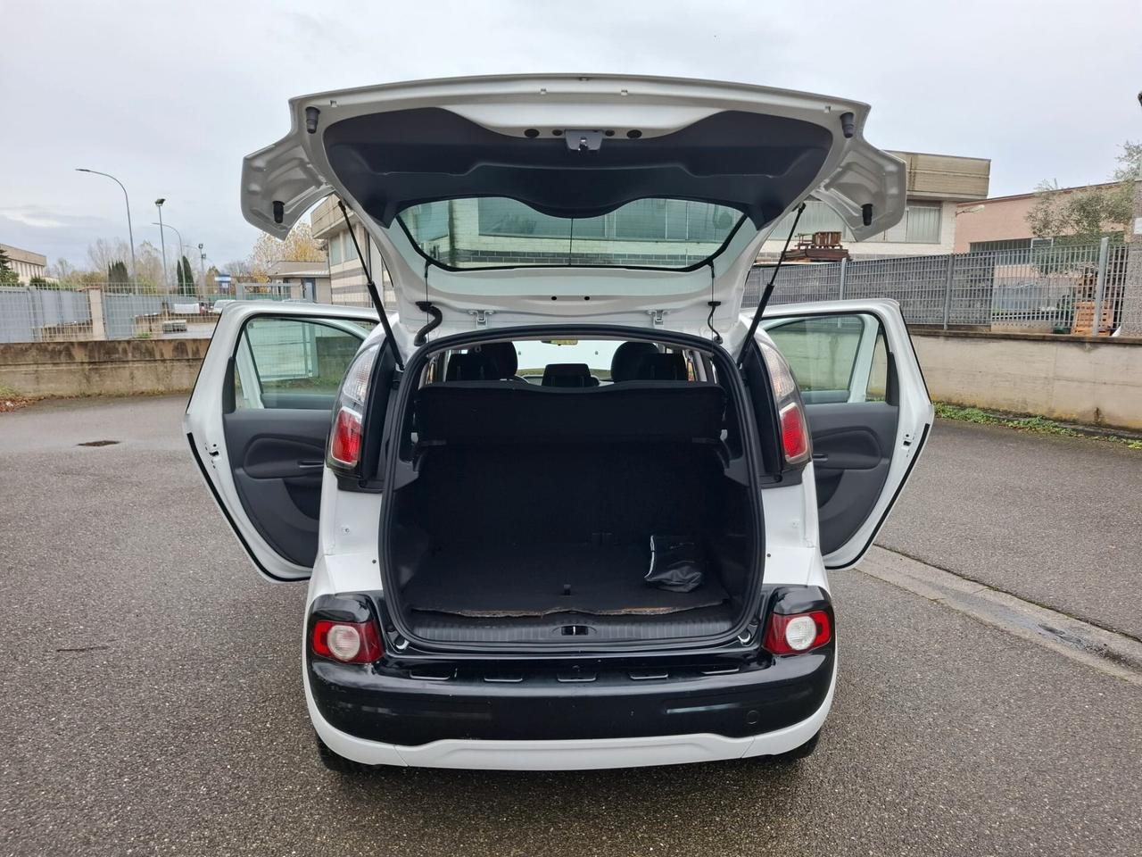 Citroen C3 Picasso 1.2 benzina 2016 SOLO 103.000 KM