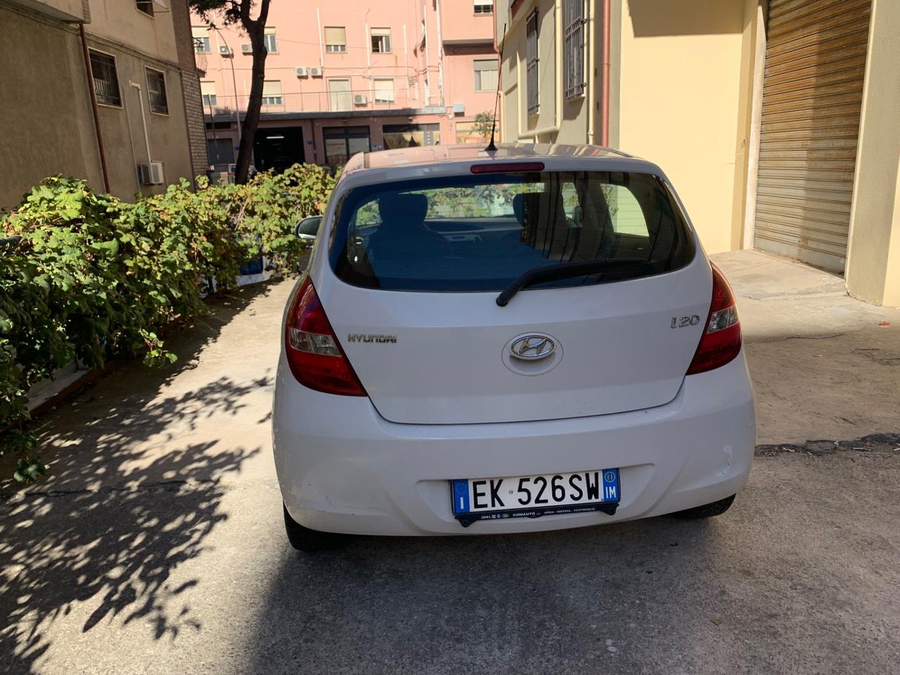 Hyundai i20 1.2 5p. 06/2012