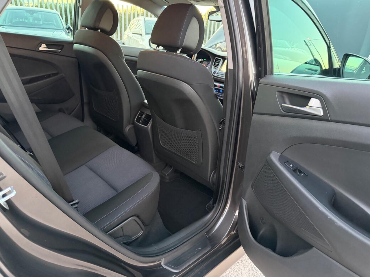 HYUNDAI TUCSON 1.7 CRDi XPOSSIBLE FULL LED MY16