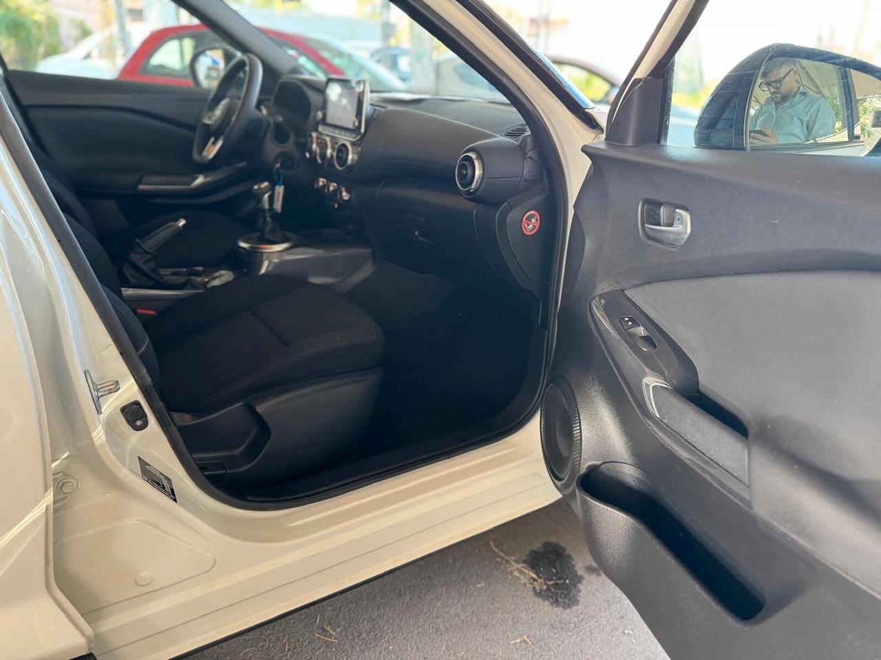 Nissan Juke 1.0 DIG-T 117 CV N-Connecta