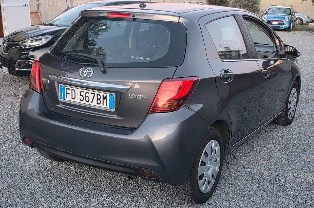 Toyota Yaris 1.0 benzina