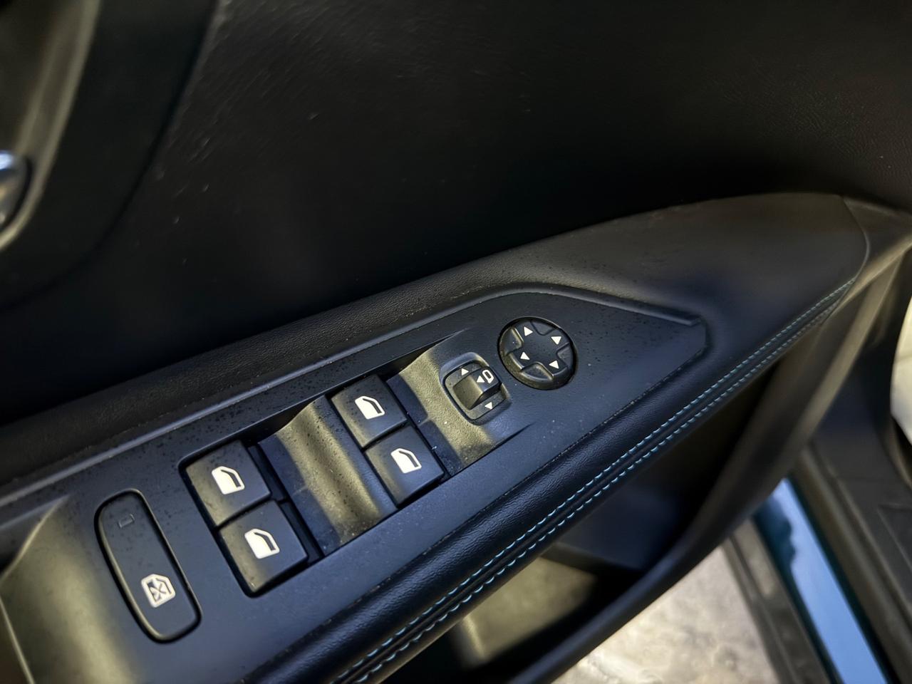 Peugeot 3008 BlueHDi 130 S&S EAT8 Allure Pack