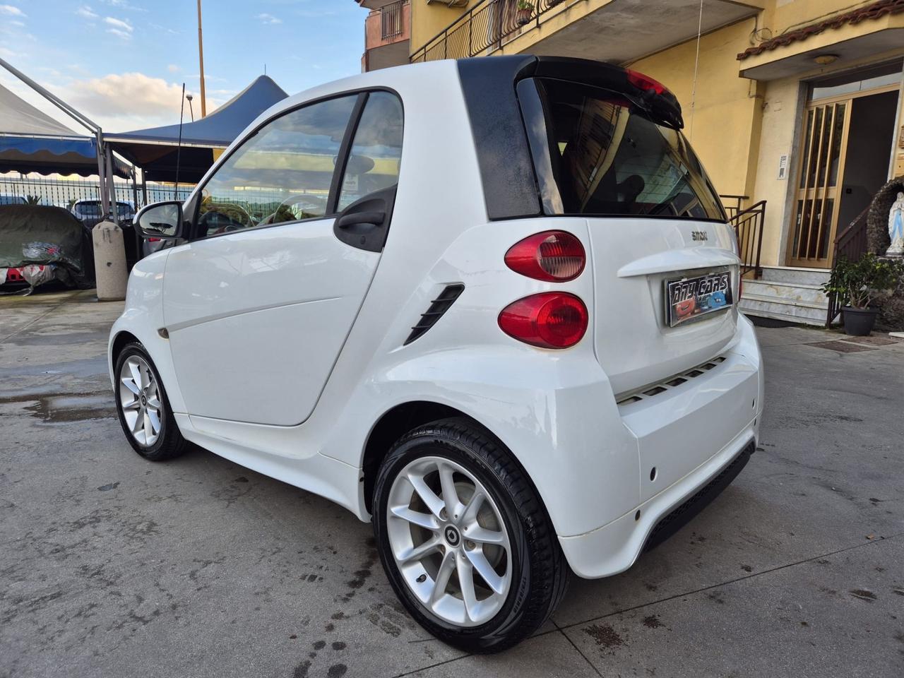 Smart ForTwo 1000 52 kW MHD passion 90.000km