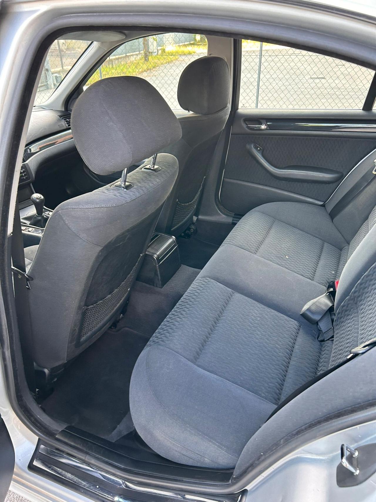 Bmw 323 323i cat 4 porte