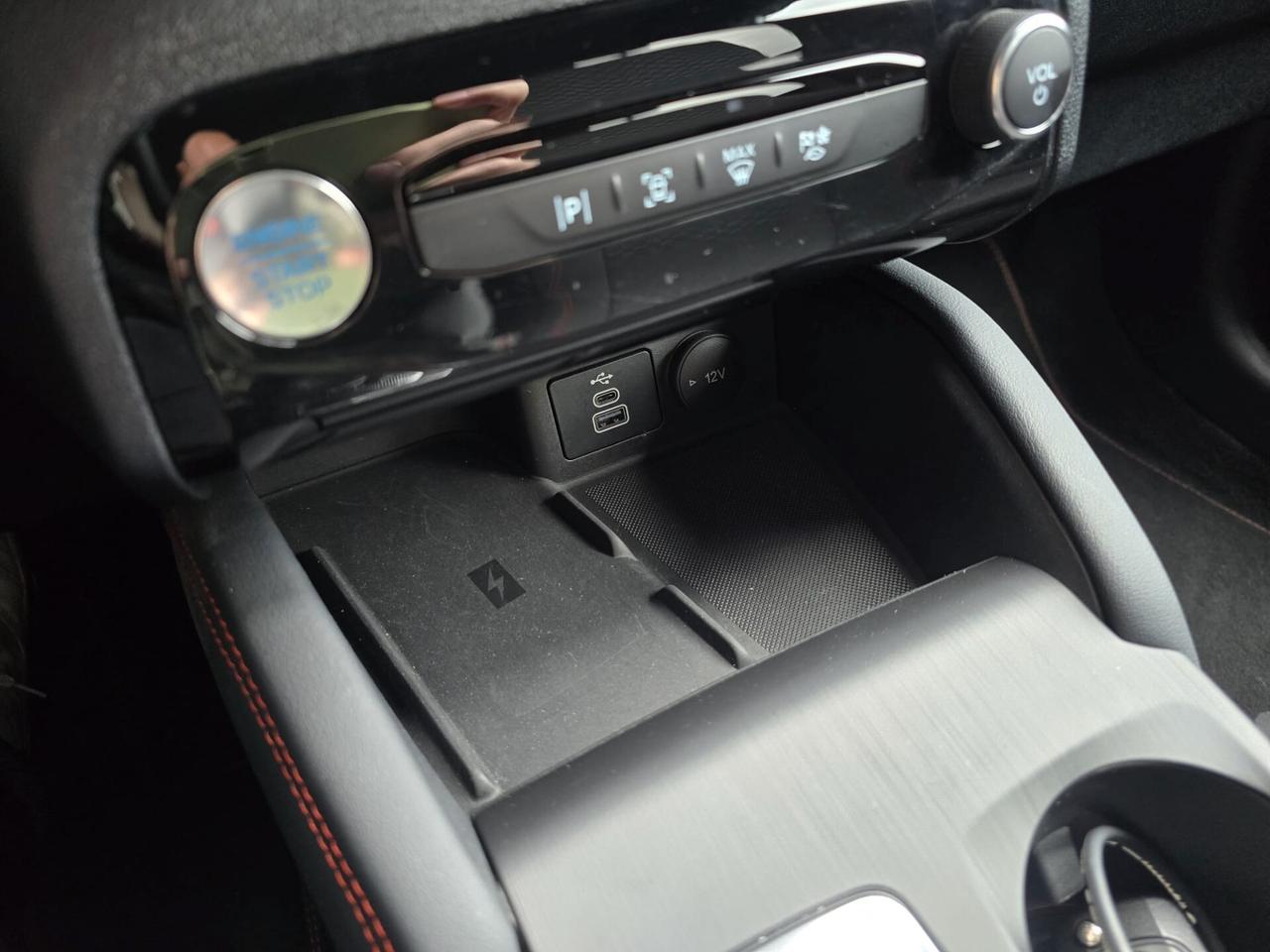 Ford Kuga 2.5 Full Hybrid 180 CV CVT 2WD ST-Line