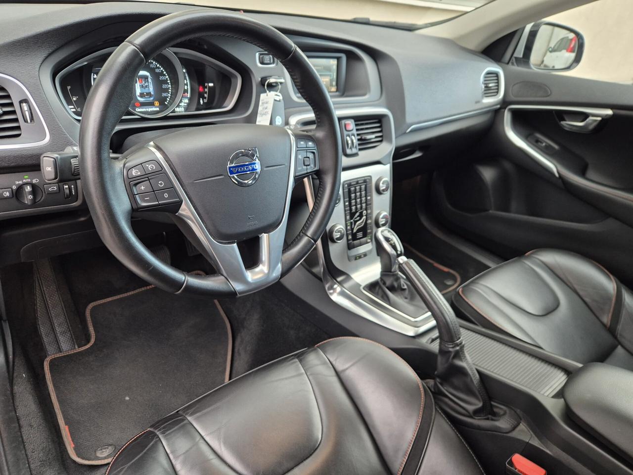 Volvo V40 D2 Geartronic Volvo Ocean Race