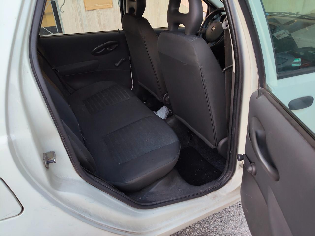 Fiat Punto fanalona 1200 metano a poco prezzo