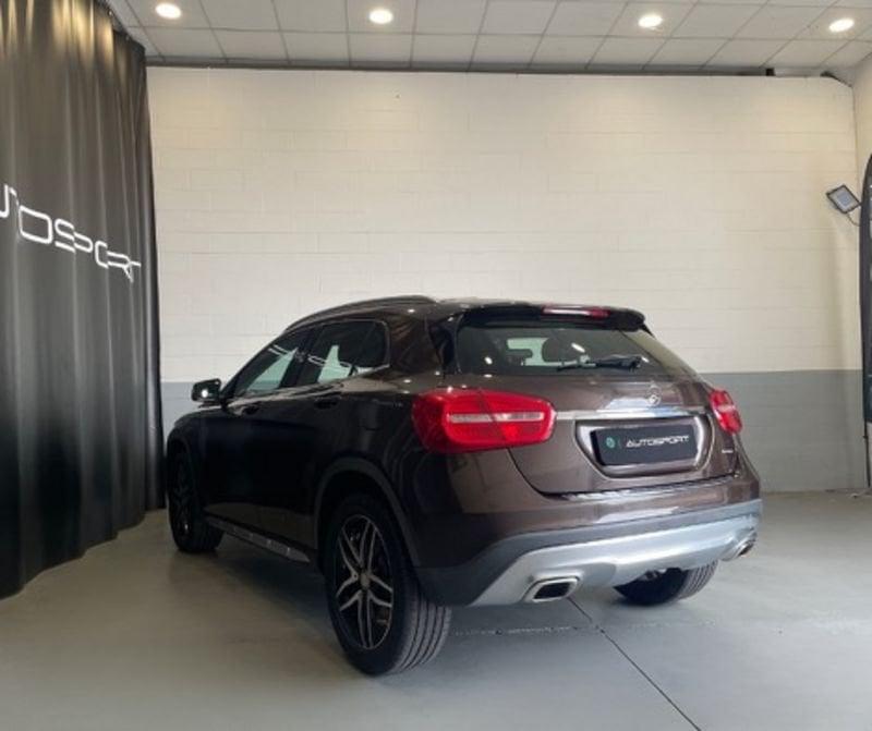 Mercedes-Benz GLA GLA 200 d Automatic Activity Edition