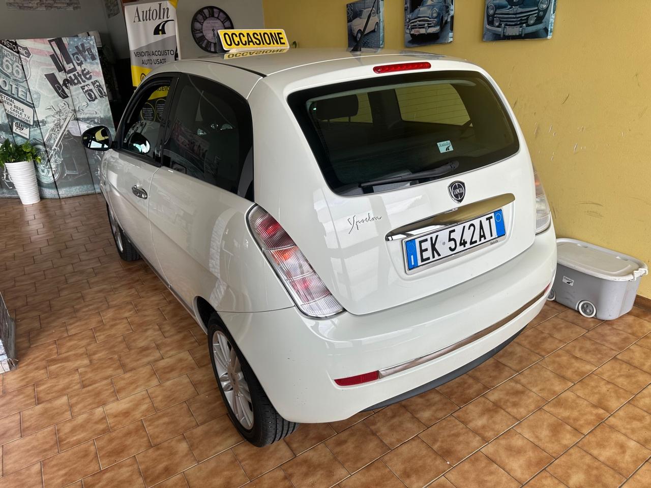 Lancia Ypsilon 1.3diesel per neopatentati