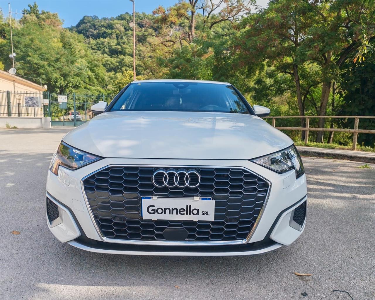 Audi A3 Sedan 40 TDI quattro S tronic Business Advanced