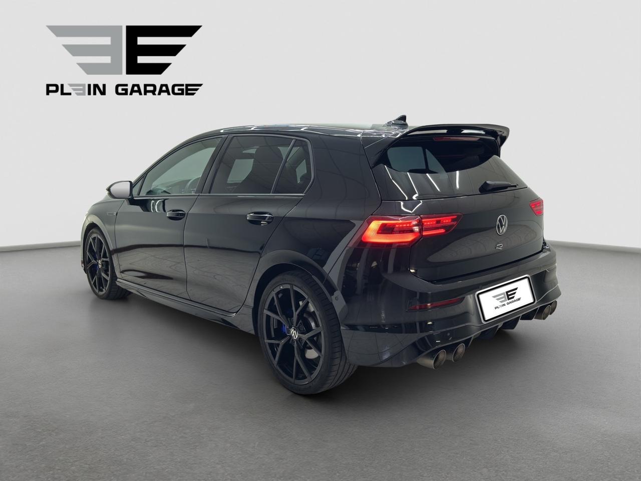 Volkswagen Golf 2.0 TSI R DSG 4Motion Akrapovic