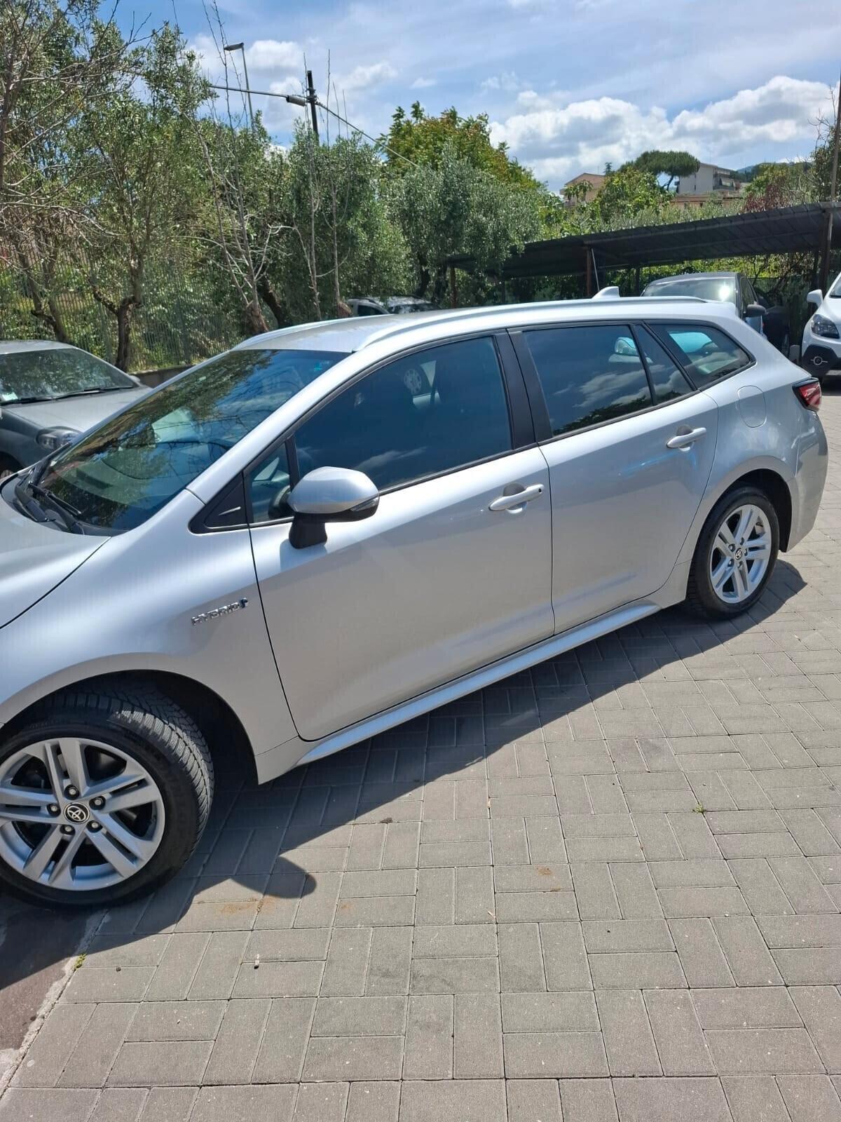 Toyota Corolla Touring Sports 1.8 Hybrid Business