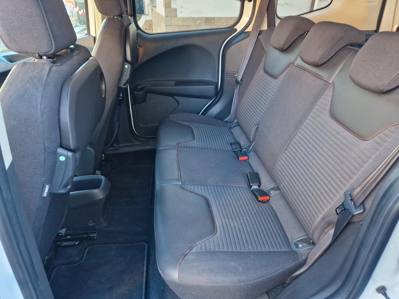 Ford Tourneo Courier 1.0 100CV "41.500 km" Carplay, Sensori post., Navi