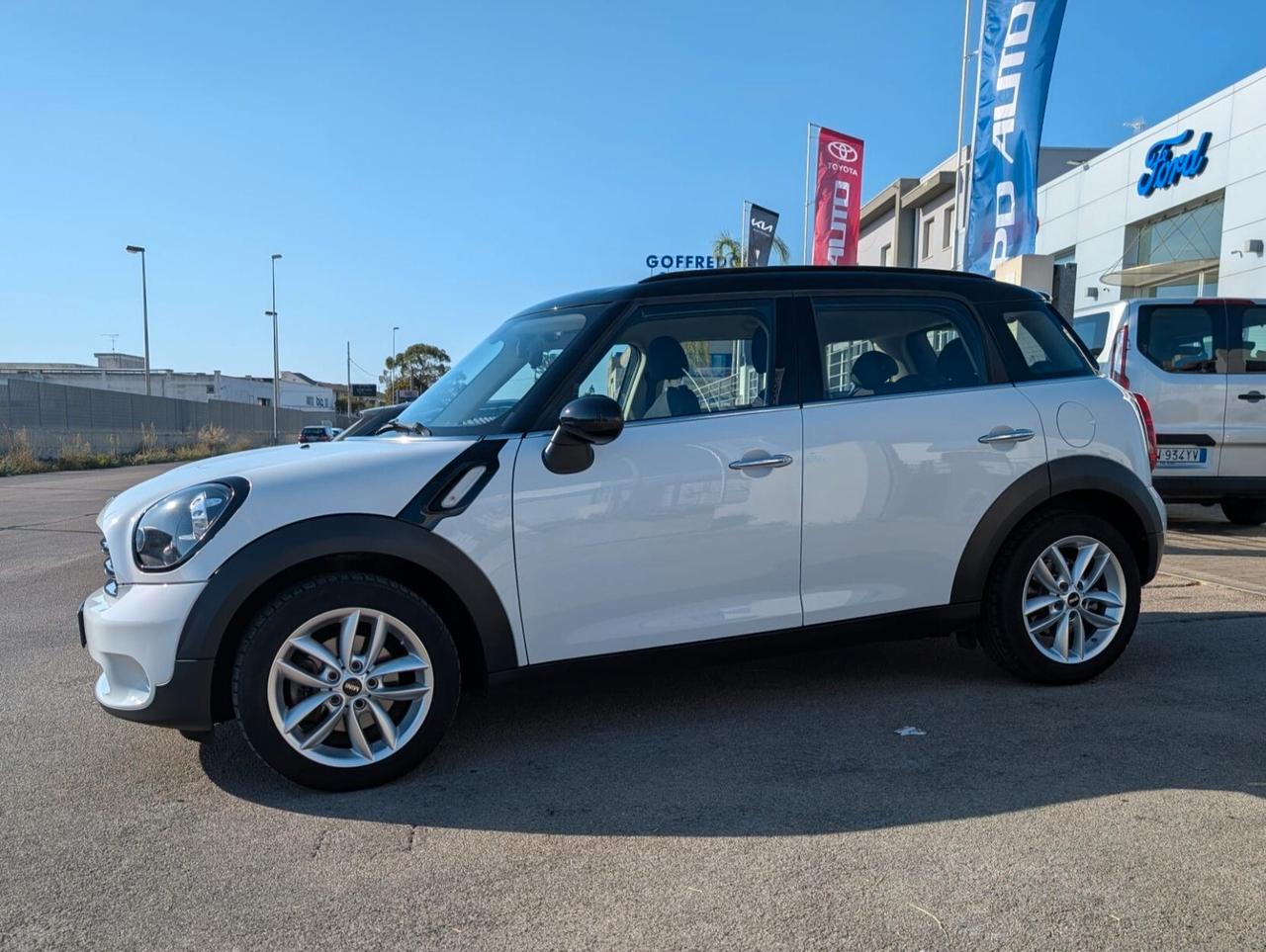 Mini Cooper S Countryman 2.0 D Automatica
