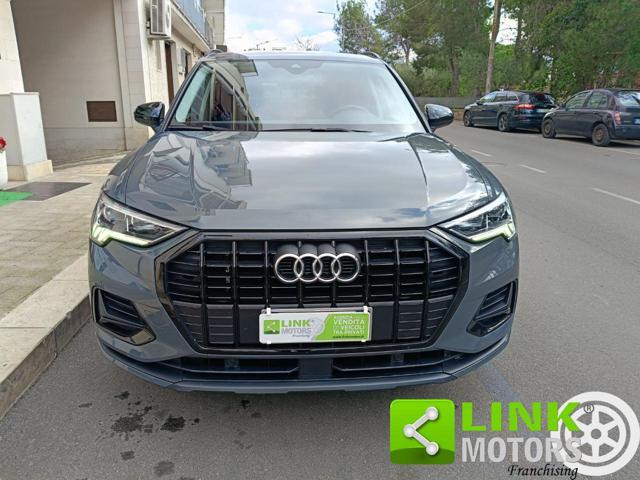 AUDI Q3 35 TDI quattro Business Advanced