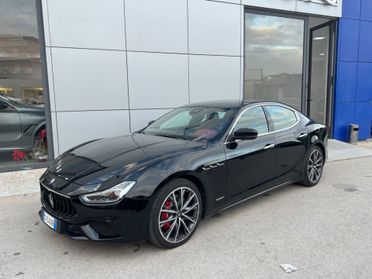 Maserati Ghibli V6 430 CV SQ4 Gransport - possibilità noleggio no scoring