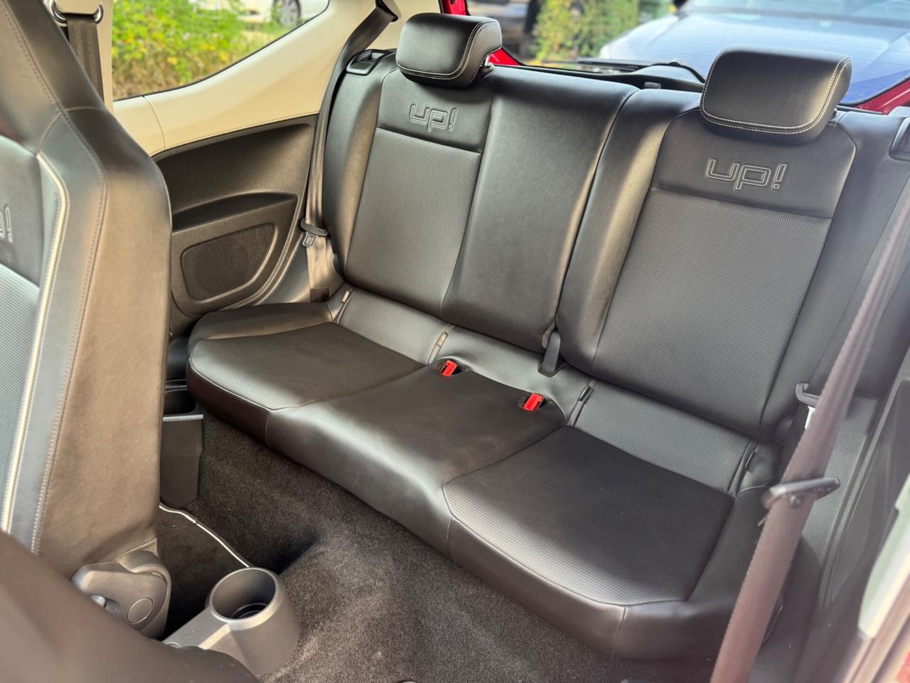 Volkswagen up! 1.0 75 CV 3p. high up! TETTO PANORAMICO