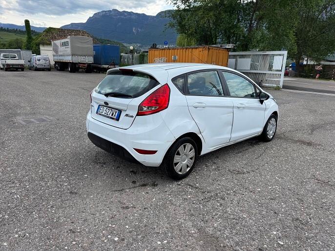 Ford Fiesta 1.4 TDCi 5p. Titanium