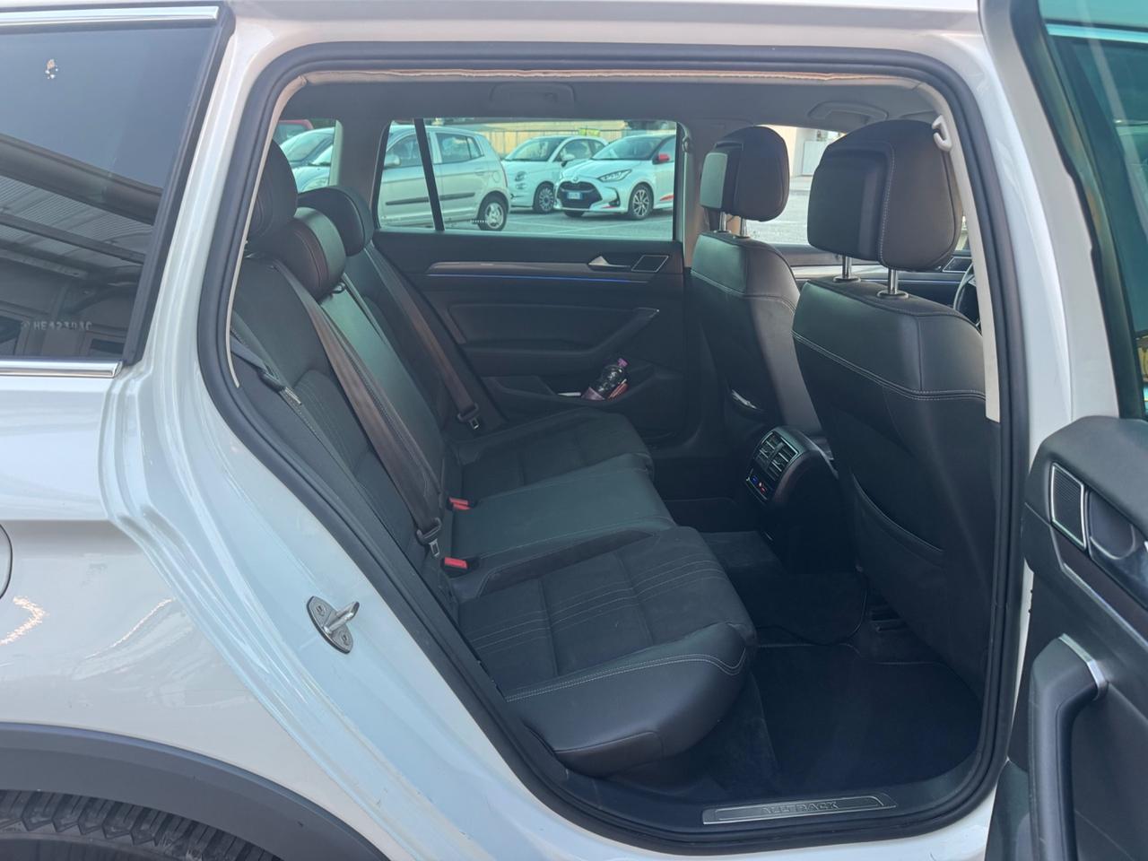 Volkswagen Passat Business Alltrack 2.0 TDI 190 CV 4MOTION DSG Exec.BMT