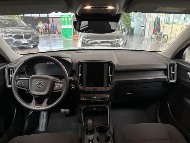 VOLVO XC40 T2 Momentum Core N1 - AUTOCARRO