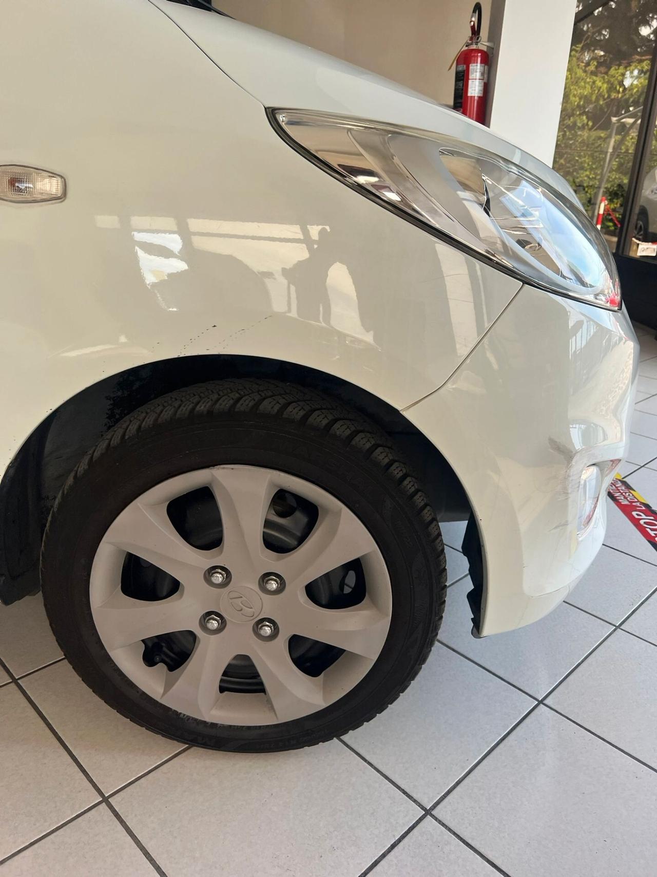 Hyundai i10 1.1 12V Sound Edition