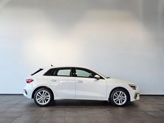 Audi A3 Sportback 35 TFSI S-tronic LED NAVI