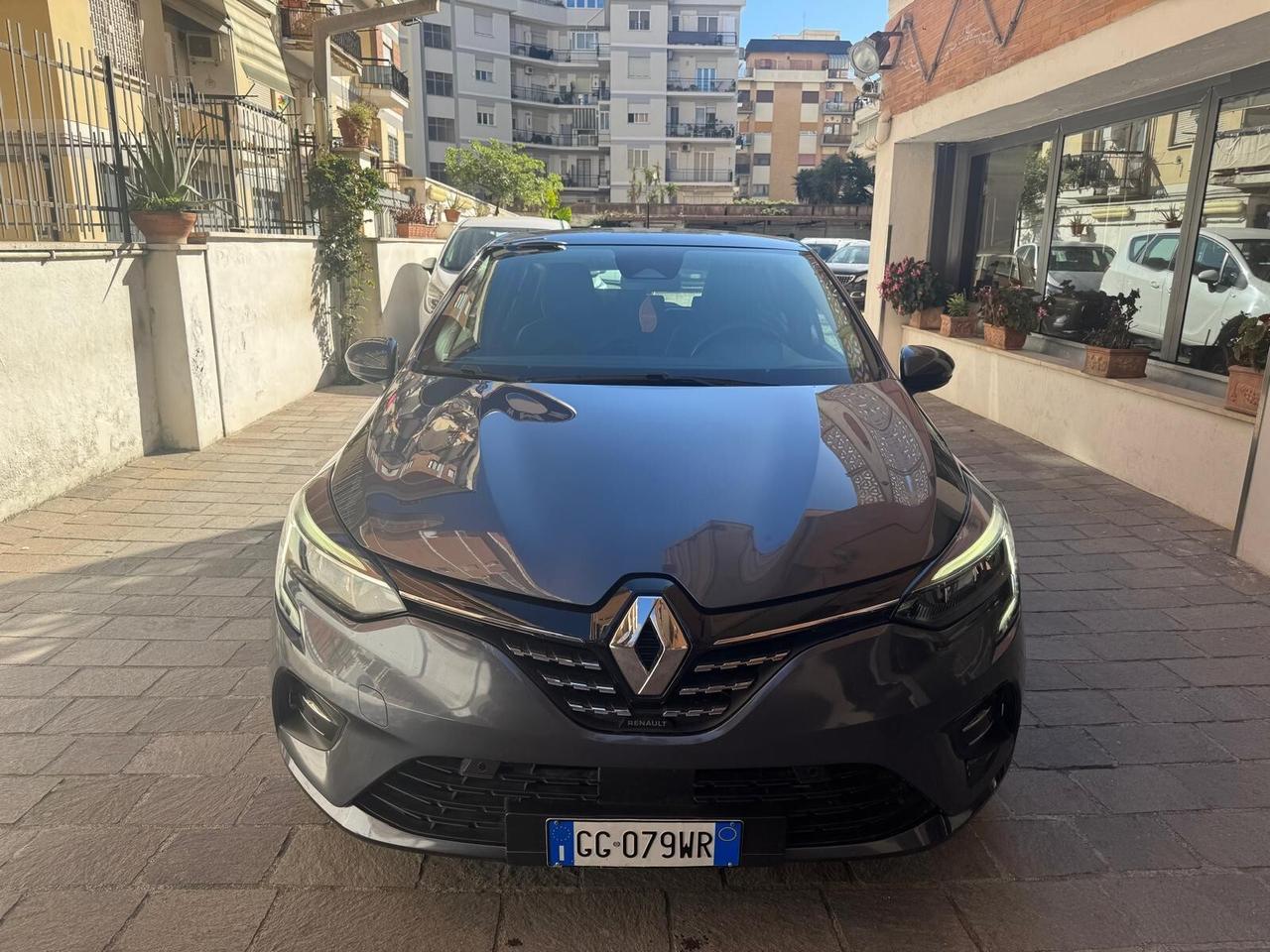 RENAULT Clio TCe 90CV 5 porte Intens