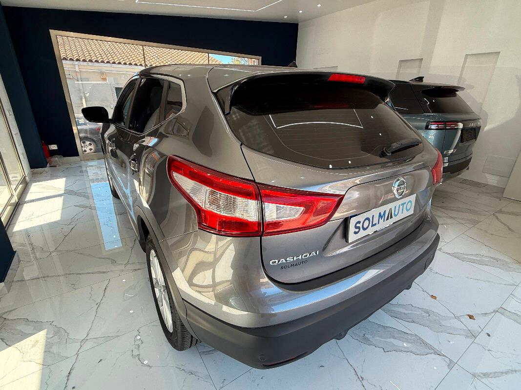 Nissan Qashqai NISSAN QASHQAI 1.5 dci Visia 110cv