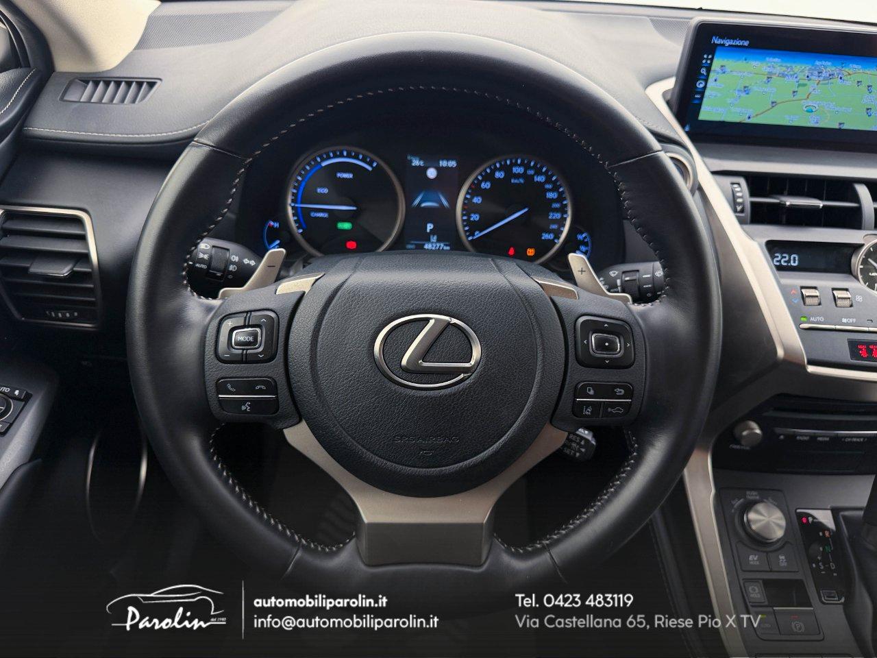 Lexus NX 300h 2.5 Business 2wd cvt