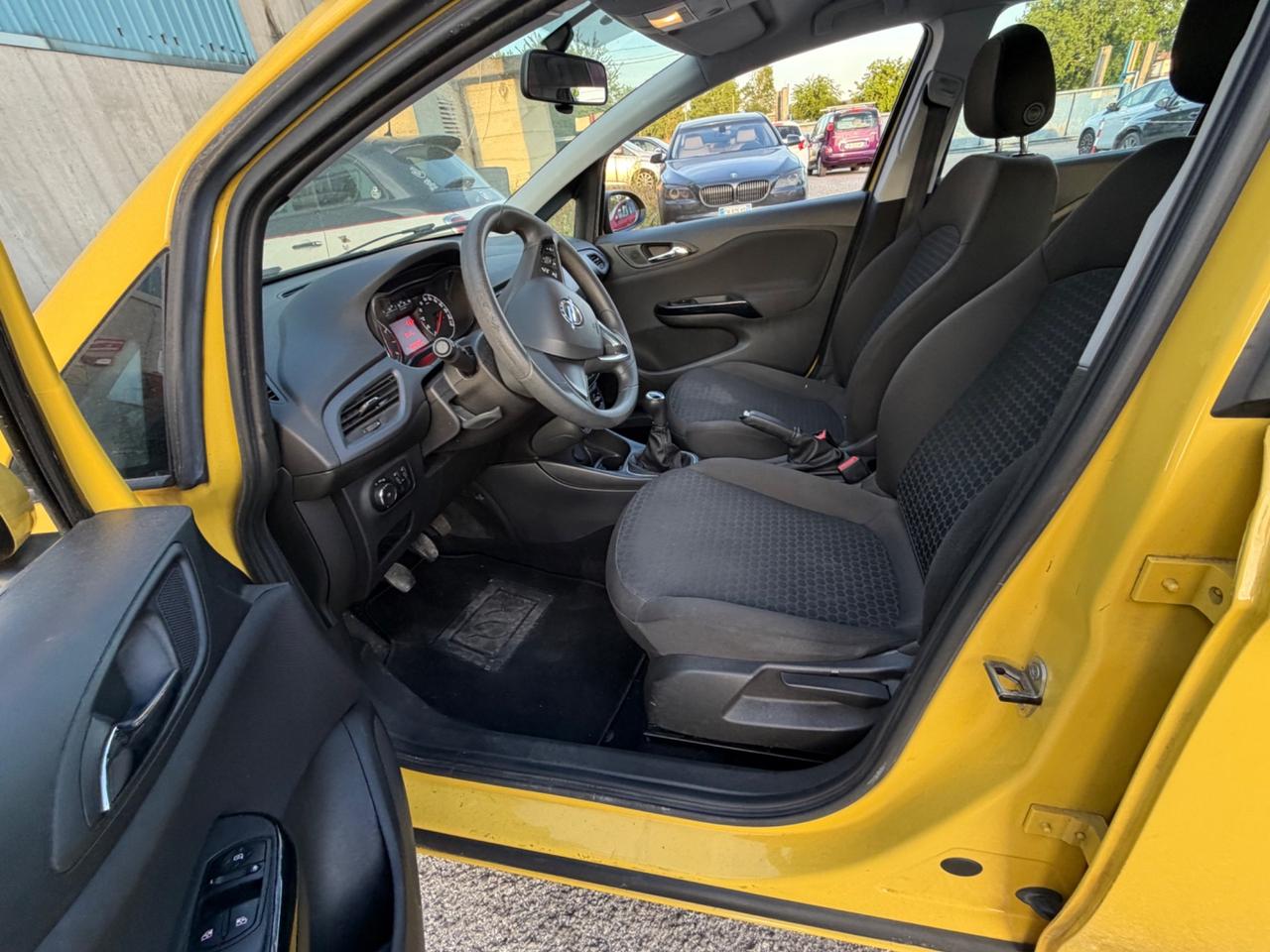 Opel Corsa 1.4 90CV 5 porte n-Joy