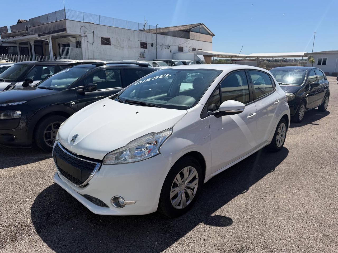 Peugeot 208 1.4 HDi DIESEL 2014