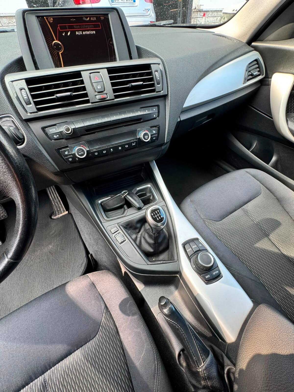 Bmw 116d 5p. Sport