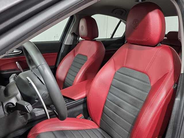 Alfa Romeo Giulia 2.2 Turbodiesel 160 CV AT8 Executive