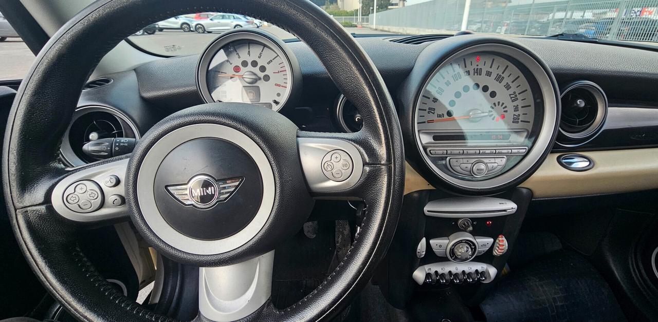 MINI 1.4 GPL GUIDABILE DA NEOPATENTATI