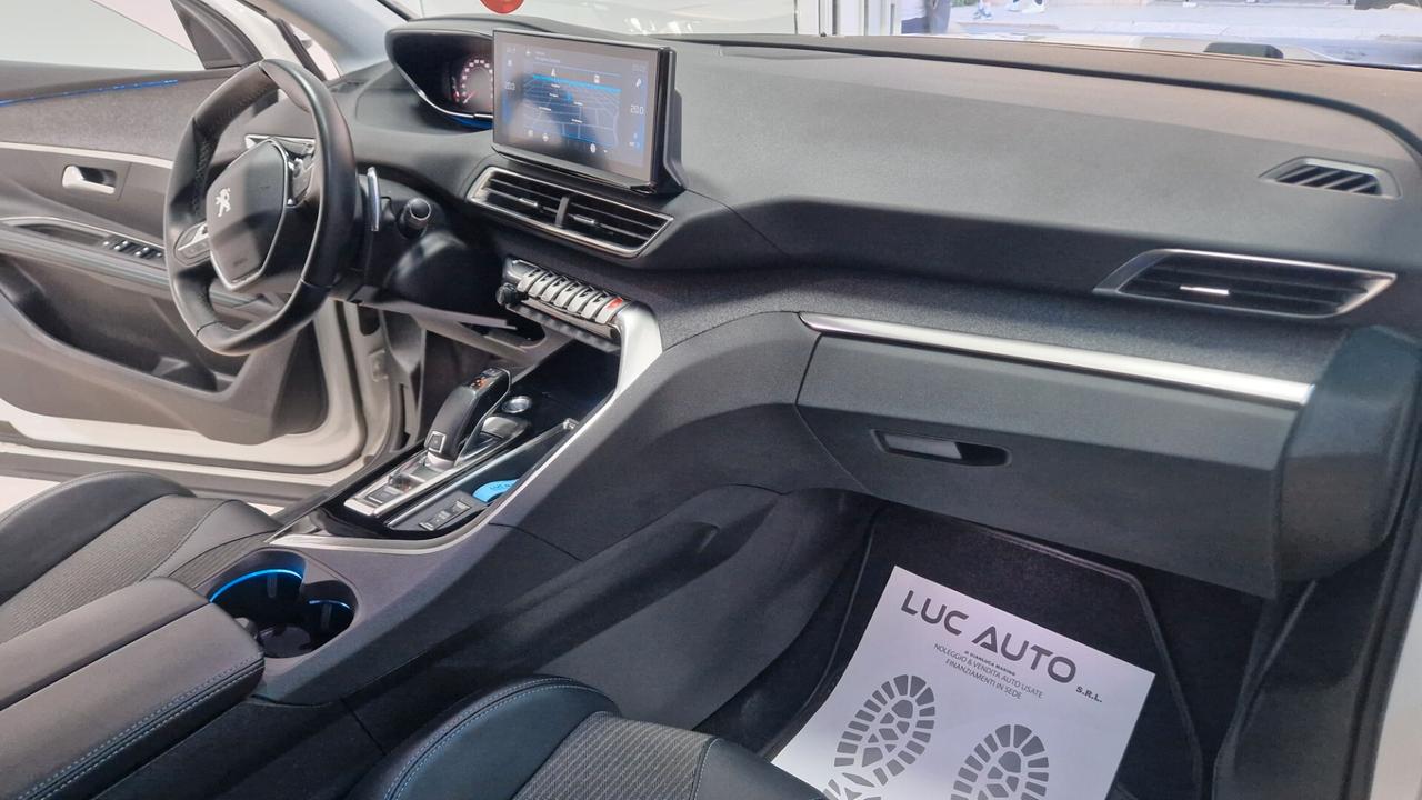 Peugeot 3008 BlueHDi 130 S&S EAT8 Active Pack