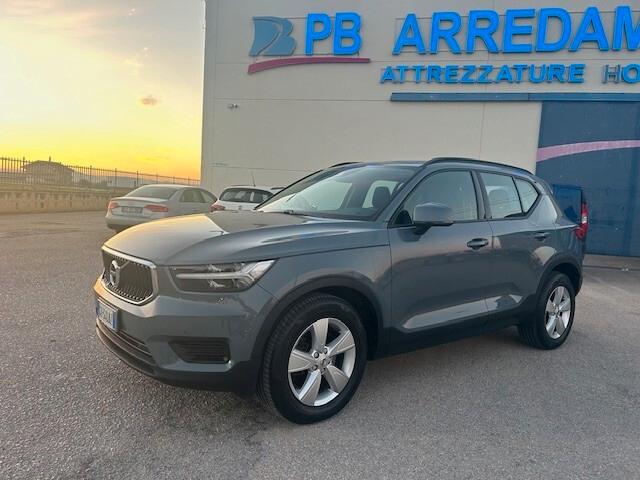 VOLVO XC40 D3 AWD GEARTONIC R-DESIGN